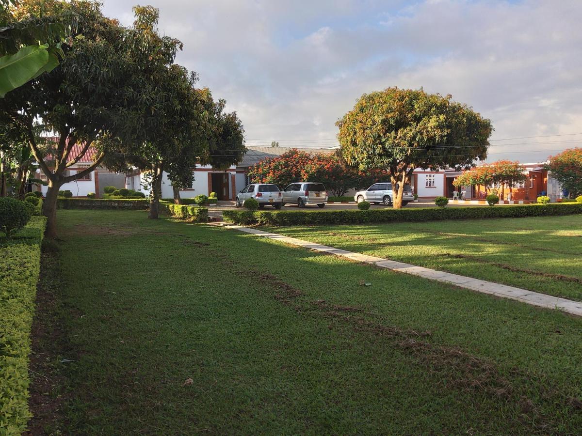 Lucia Villas Mbale Exterior photo