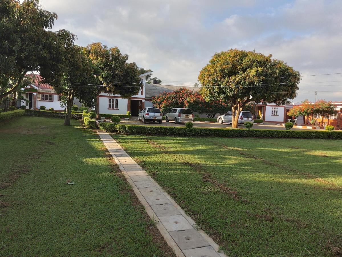 Lucia Villas Mbale Exterior photo